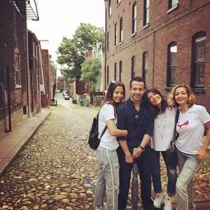 Meet your Posher, Georges